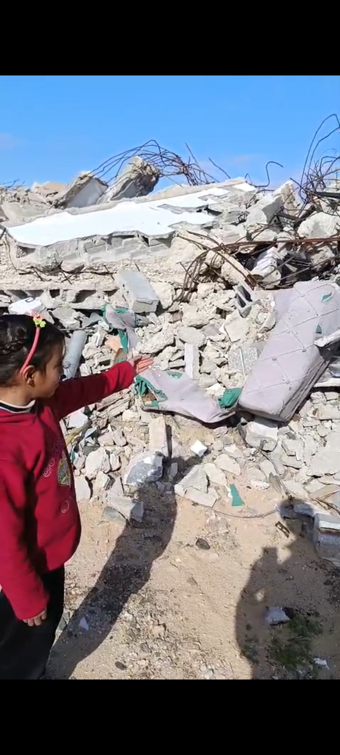 Help Fatima’s family from Gaza cover their household expenses.