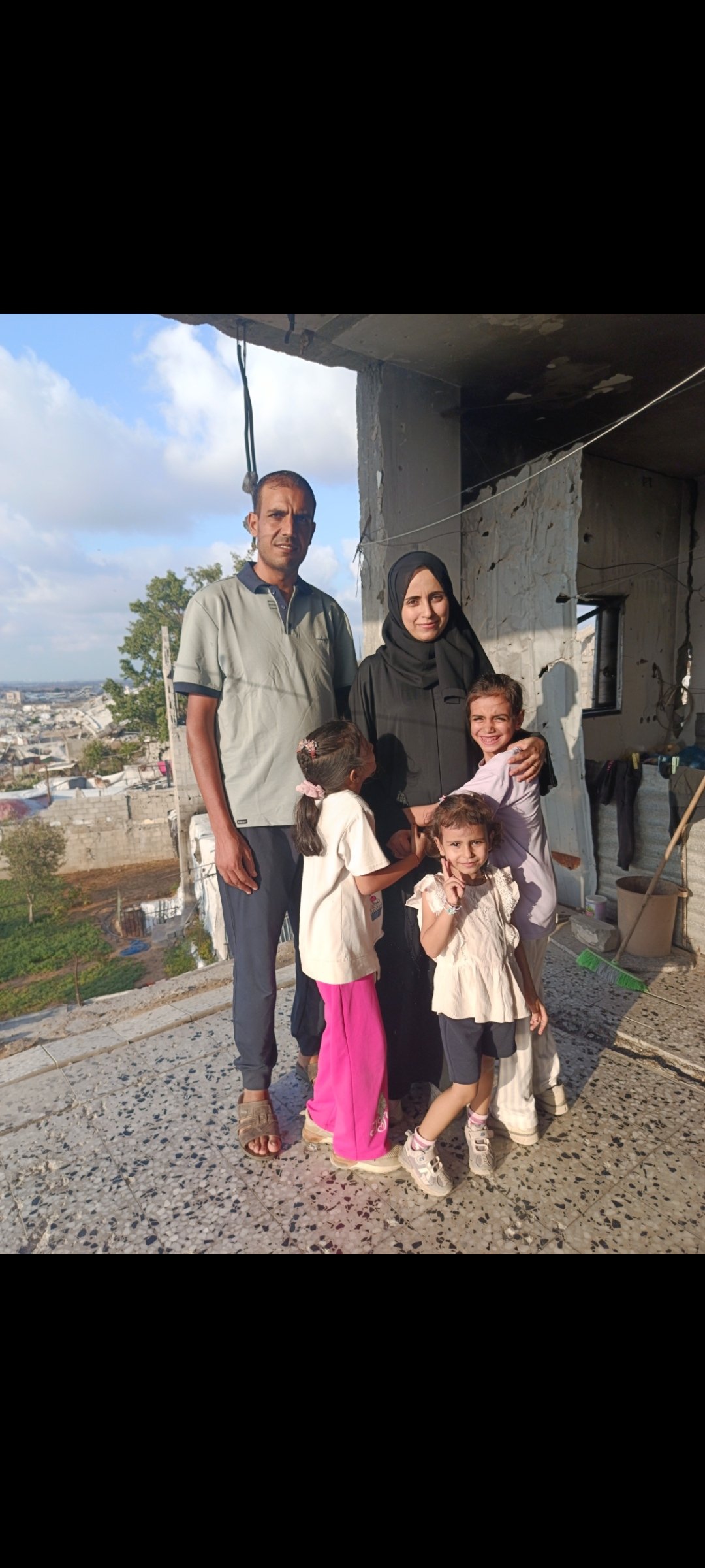 Help Fatima’s family from Gaza cover their household expenses.